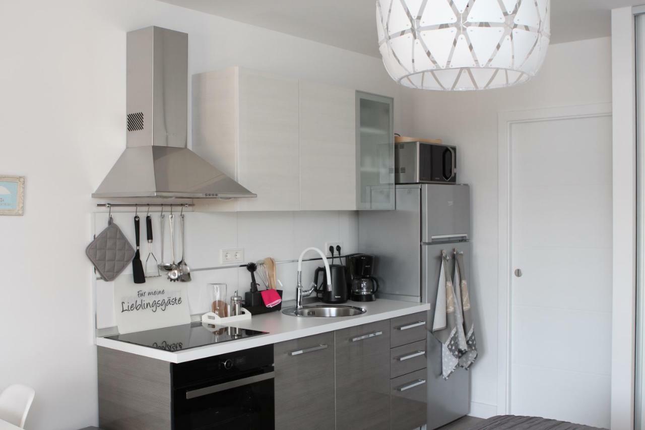 Apartments Mirela Водице Екстериор снимка