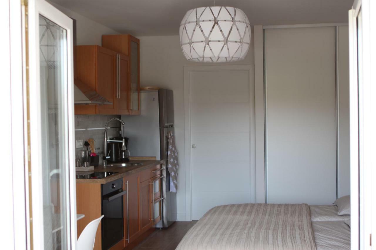 Apartments Mirela Водице Екстериор снимка